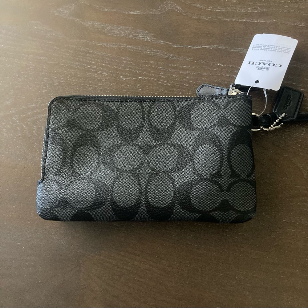 Coach Clutch Bag - Picture 2 of 3